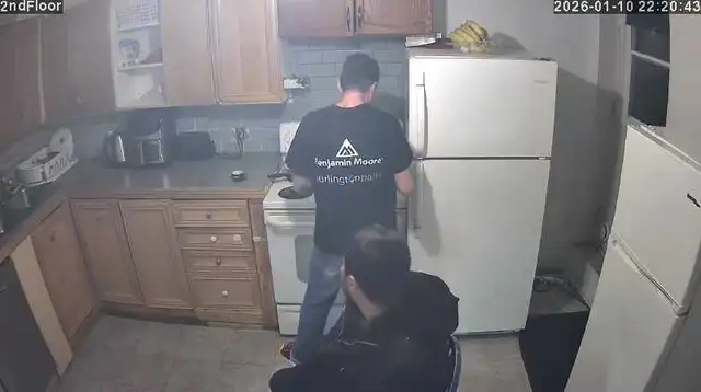 $700 - 2 Cozy Rooms | May 1st - Photo 4