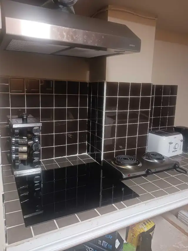 $700 - 2 Cozy Rooms | May 1st - Photo 7