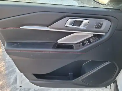 2026 Ford Explorer ST 4WD - Photo 11