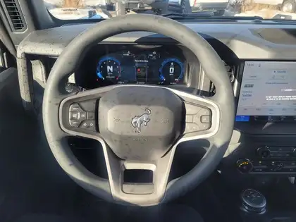 2026 Ford Bronco Base 2 Door 4x4 7 SPEED MANUAL - Photo 17