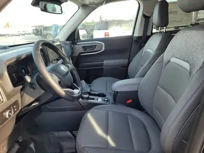 2026 Ford Bronco Sport Badlands 4x4 - Photo 11