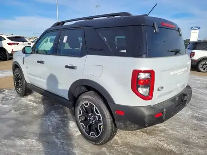 2026 Ford Bronco Sport Outer Banks 4x4 - Photo 6