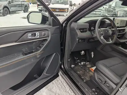 2026 Ford Explorer Tremor 4WD - Photo 9