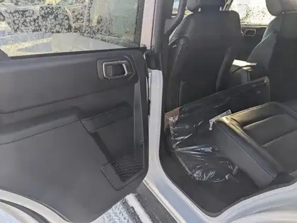 2026 Ford Bronco Outer Banks 4 Door 4x4 - Photo 7