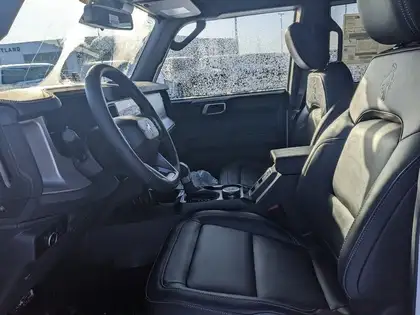 2026 Ford Bronco Outer Banks 4 Door 4x4 - Photo 11