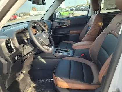 2026 Ford Bronco Sport Outer Banks 4x4 - Photo 11