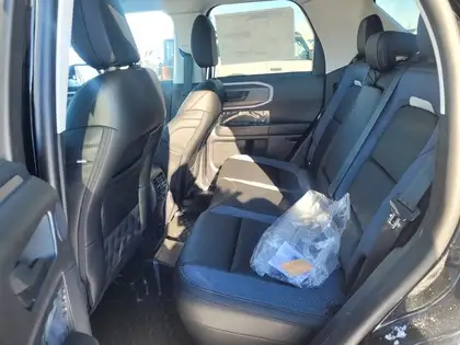 2026 Ford Bronco Sport Outer Banks 4x4 - Photo 8