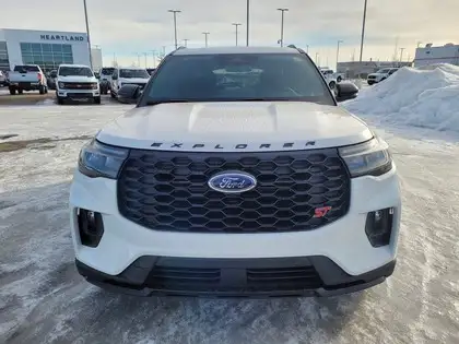 2026 Ford Explorer ST 4WD - Photo 2