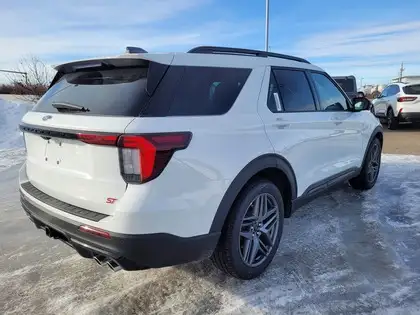 2026 Ford Explorer ST 4WD - Photo 5