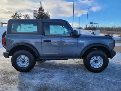 2026 Ford Bronco Base 2 Door 4x4 - Photo 4