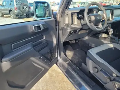 2026 Ford Bronco Base 2 Door 4x4 - Photo 7