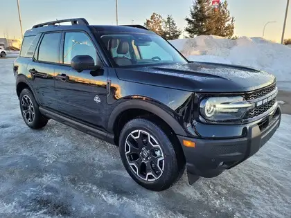 2026 Ford Bronco Sport Outer Banks 4x4 - Photo 3