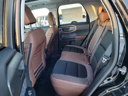 2026 Ford Bronco Sport Outer Banks 4x4 - Photo 8