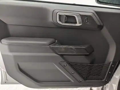 2026 Ford Bronco Outer Banks 4 Door 4x4 - Photo 10