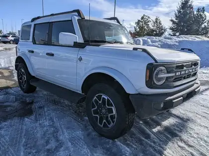 2026 Ford Bronco Outer Banks 4 Door 4x4 - Photo 3