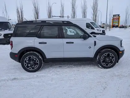 2026 Ford Bronco Sport Outer Banks 4x4 - Photo 4