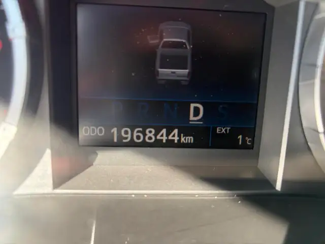 2016 Toyota Tundra SR5 - Photo 8