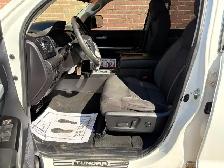 2016 Toyota Tundra SR5 - Photo 10