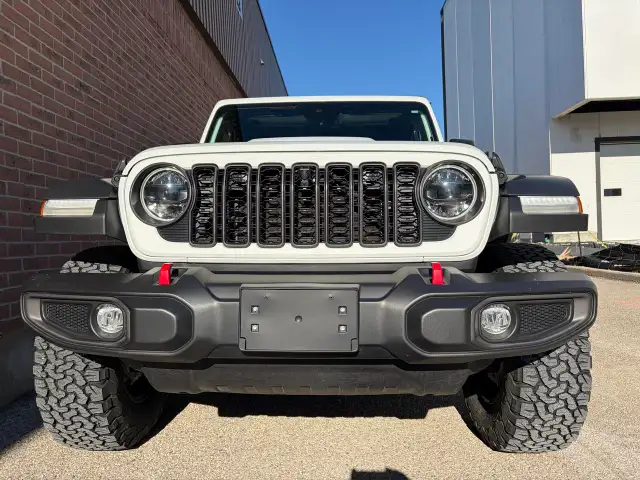 2024 Jeep Wrangler RUBICON - Photo 2