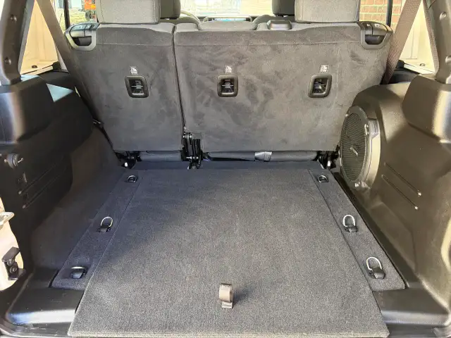 2024 Jeep Wrangler RUBICON - Photo 11