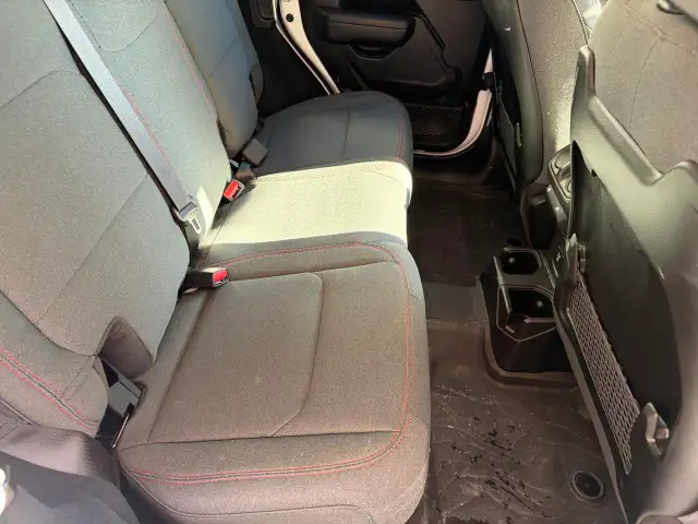 2024 Jeep Wrangler RUBICON - Photo 12