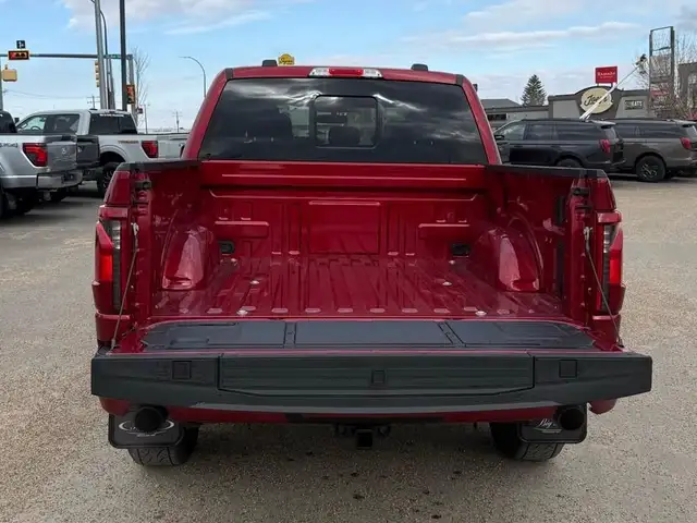 2026 Ford F-150 XLT - Photo 5