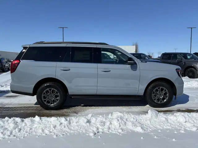 Ford Expedition Active 2026 - Photo 9