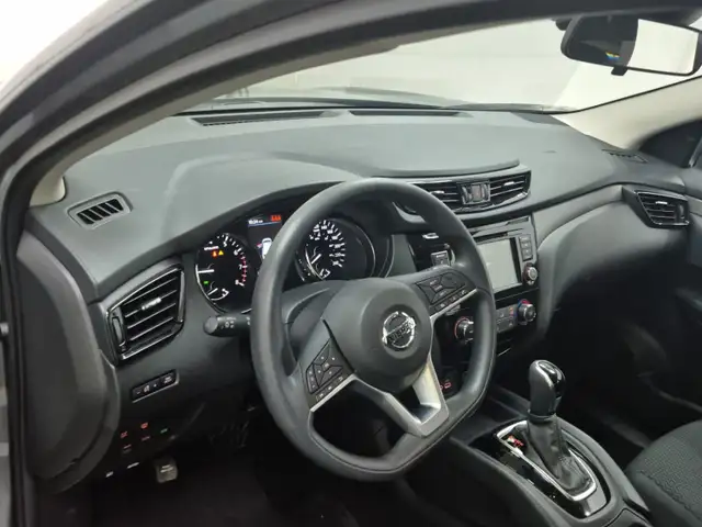 2023 Nissan Qashqai AWD - Reverse Camera - Blind Spot Monitor ! - Photo 9