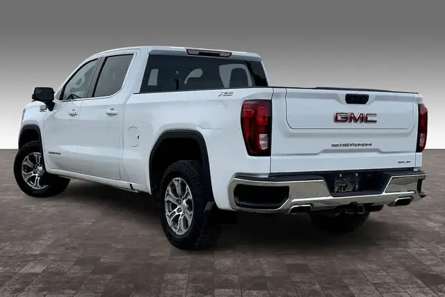 2024 GMC Sierra 1500 4WD SLE - Photo 10