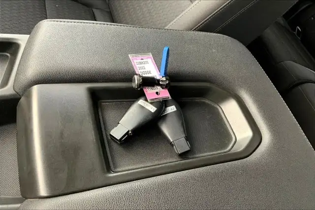 2024 GMC Sierra 1500 4WD SLE - Photo 11