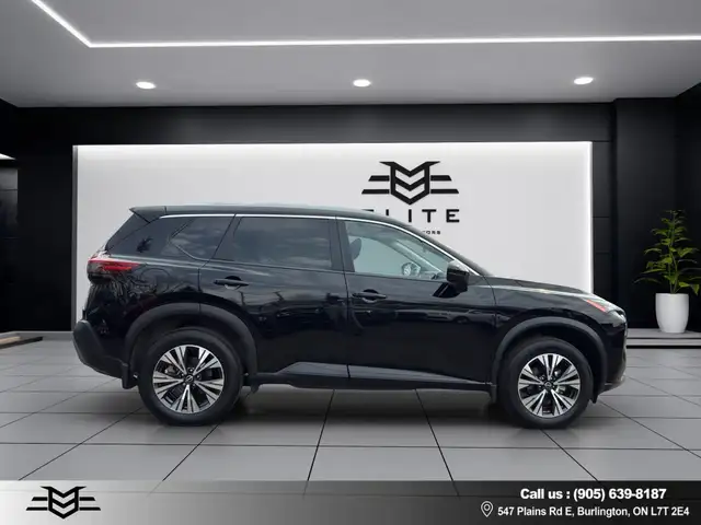 2023 Nissan Rogue SV MOONROOF AWD - LOW LOW KMS !! - Photo 10