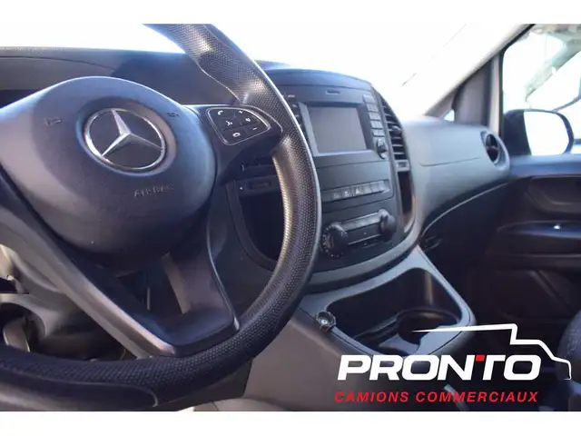 2019 Mercedes-Benz Metris Cargo Van 126WB  Séparateur  Bluet - Photo 24