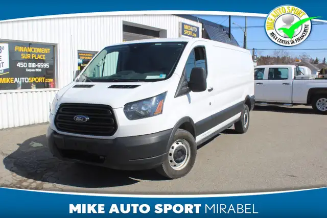 2019 Ford Transit Van T-250 toit bas 148 po PNBV de 9 000 lb por