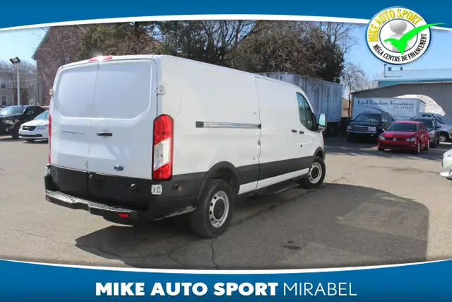 2019 Ford Transit Van T-250 toit bas 148 po PNBV de 9 000 lb por - Photo 5