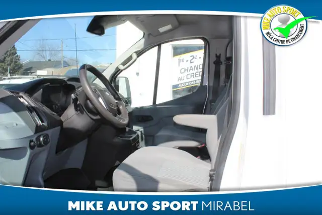 2019 Ford Transit Van T-250 toit bas 148 po PNBV de 9 000 lb por - Photo 7