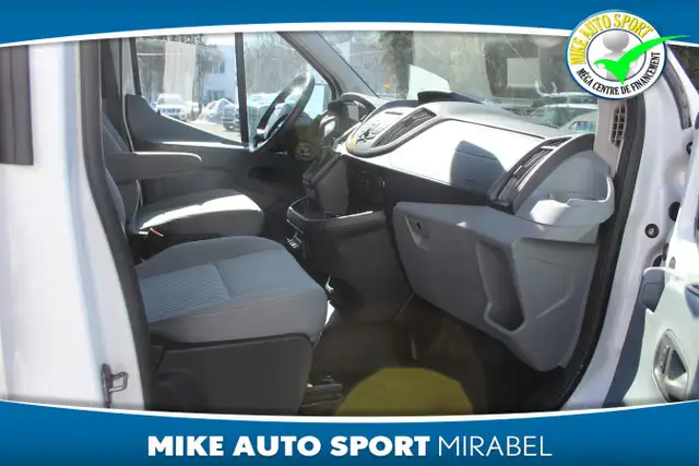2019 Ford Transit Van T-250 toit bas 148 po PNBV de 9 000 lb por - Photo 12