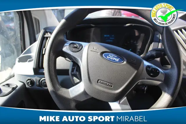 2019 Ford Transit Van T-250 toit bas 148 po PNBV de 9 000 lb por - Photo 20