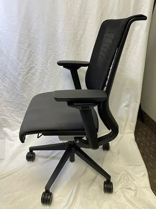 Steelcase Think V1 Chair-Call Us Now!