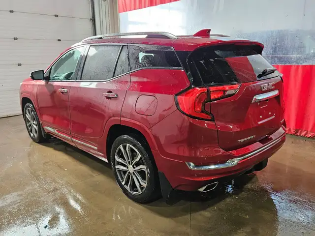 2018 GMC Terrain Denali - AWD - FULLY LOADED - WIRELESS CHARGING - Photo 4