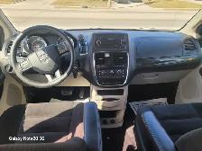 2014 DODGE GRAND CARAVAN (Stow and  go) - Photo 5