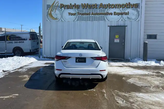 2021 Nissan Sentra SV - Photo 6