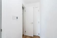 Renovated studio, Queen and Bathurst - ID 283 - Photo 6