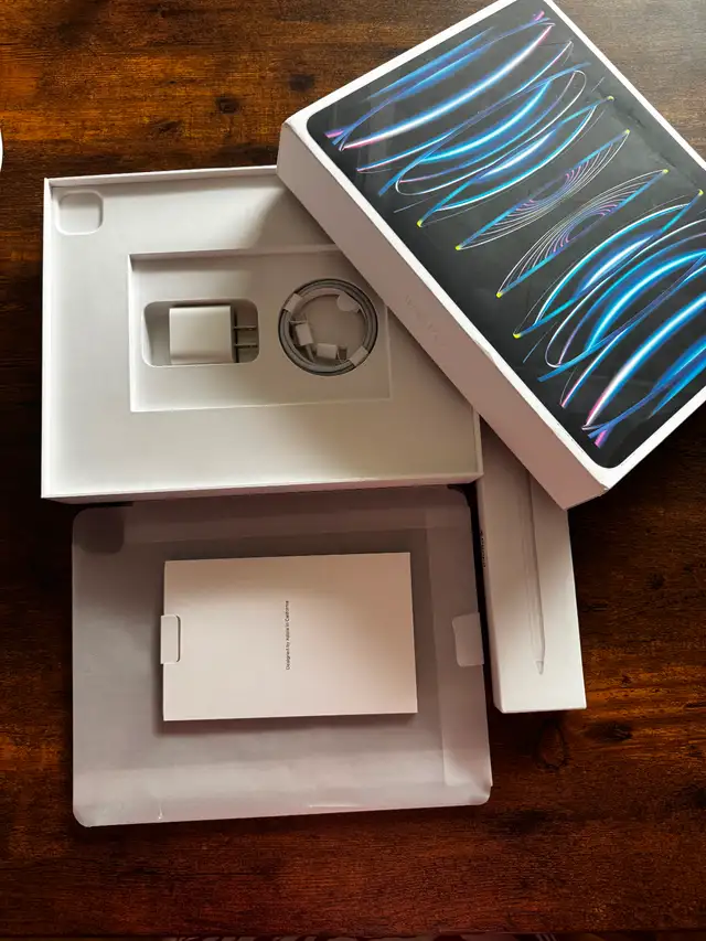 iPad Pro 12.9" 6th Gen 128GB WIFI Silver & Apple Pencil 2nd Gen - Photo 2