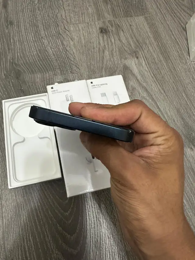 iPhone 13 MINI 512GB - Mint Condition! - Photo 8