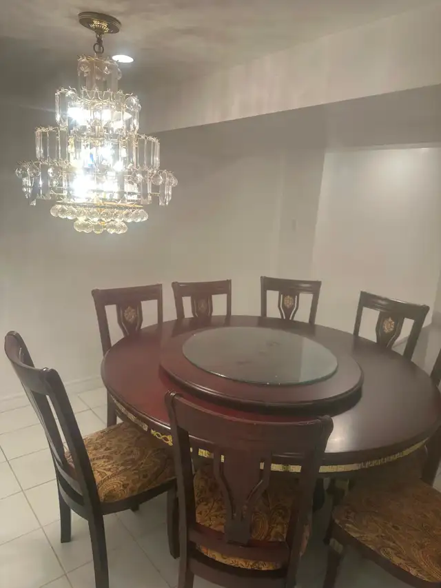 1 min Bloor-Ossington subway! Very clean. Immediately - Photo 6