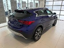 2017 Infiniti QX30 Base - Photo 4