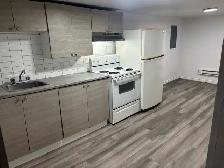 Métro Viau: 4 1/2 avec internet, eau, électroménagers et parking