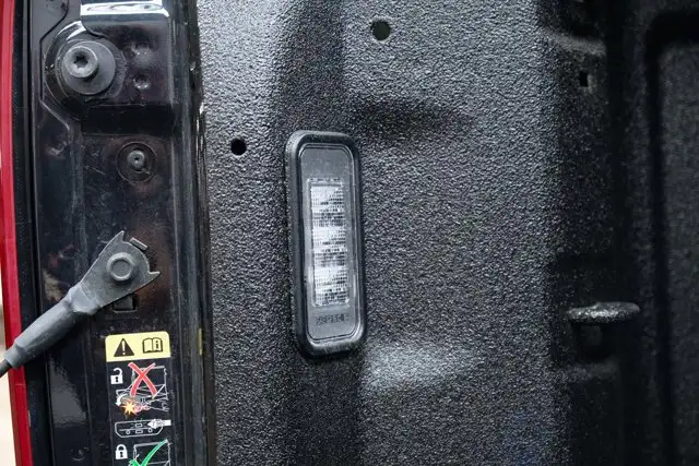 2026 Chevrolet Silverado 1500 ZR2 | Diesel | Sunroof | Head Up - Photo 12