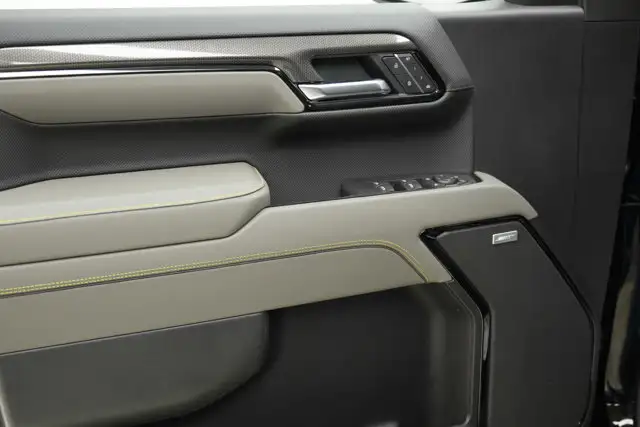 2026 Chevrolet Silverado 1500 ZR2 | Diesel | Sunroof | Head Up - Photo 13