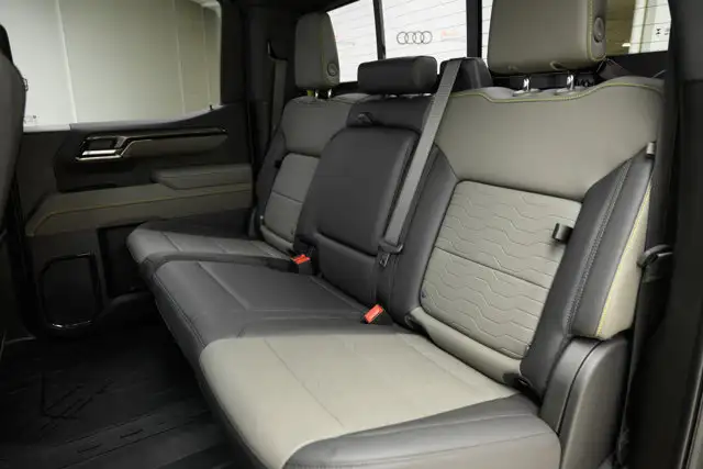 2026 Chevrolet Silverado 1500 ZR2 | Diesel | Sunroof | Head Up - Photo 30